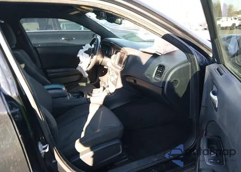 2017 Dodge Charger R/T Rwd z USA, uszkodzony, nr VIN 2C3CDXCT1HH533163